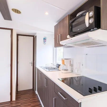 Petit Cocon Ensoleille, Le Mobil-home Alele * Bias (Landes)